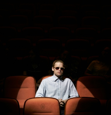 men-on-teater